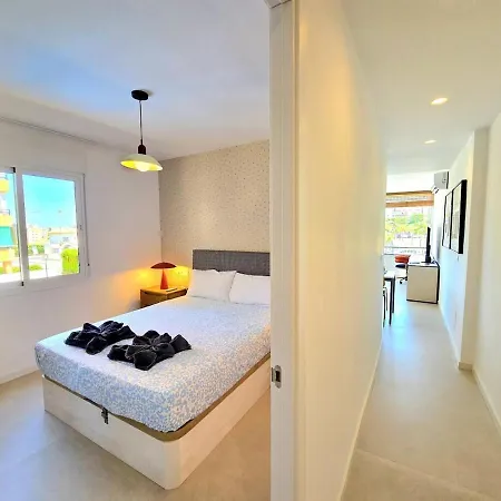 Sunshine Blue Skies And Seaview 2 Bedroom Apartment Seasonal Pool Free Wifi And Dedicated Workspace By Namaste Elite
